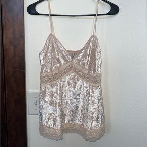 Women’s American Rag velvet babydoll top size medium